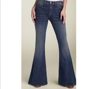 Current Elliott “The Elephant Bell” jeans